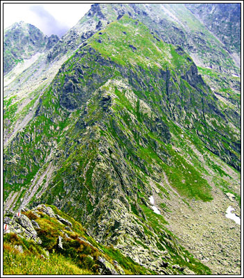 Relieful Masivului Fagaras Relieful Masivului Fagaras